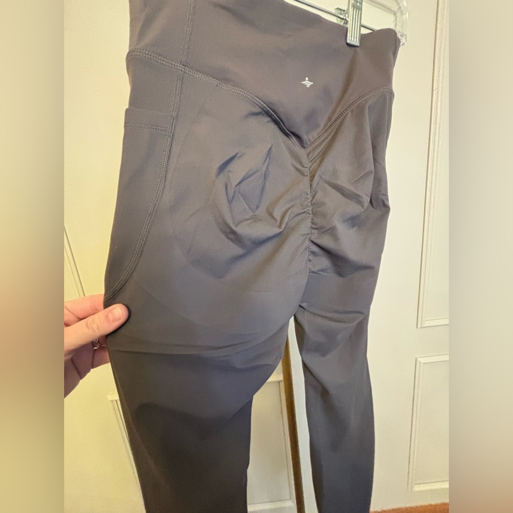 HALARA Size Small Full Length NWT UltraSculpt Hig… - image 4